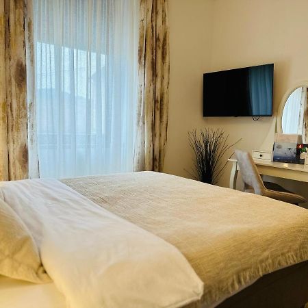 אוגולין Luxury City Rooms מראה חיצוני תמונה