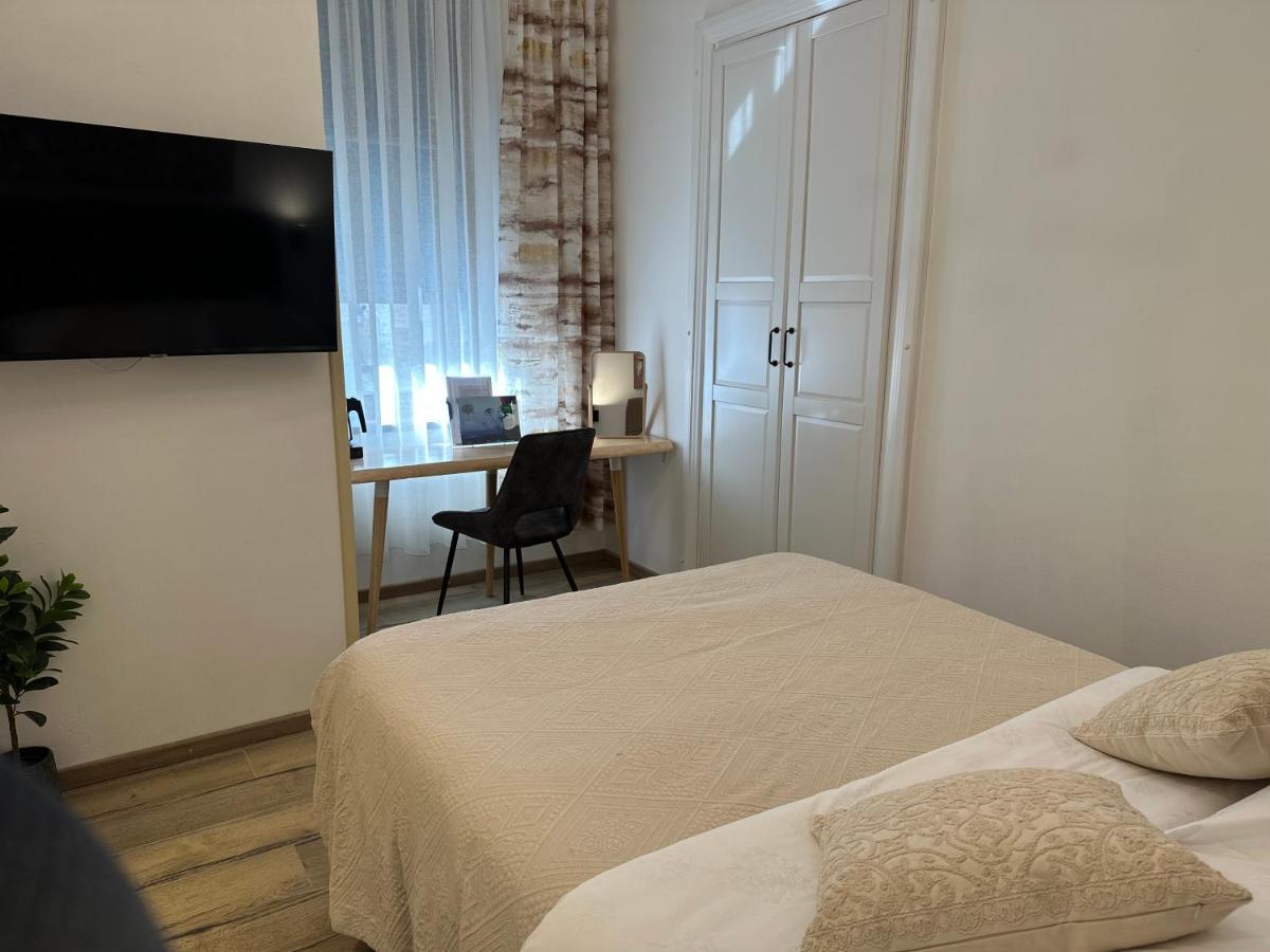 אוגולין Luxury City Rooms מראה חיצוני תמונה